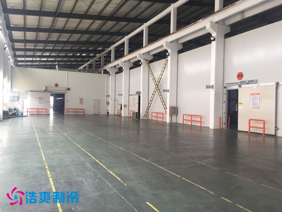 圖為天使之橙橙子保鮮庫月臺(tái)實(shí)拍圖